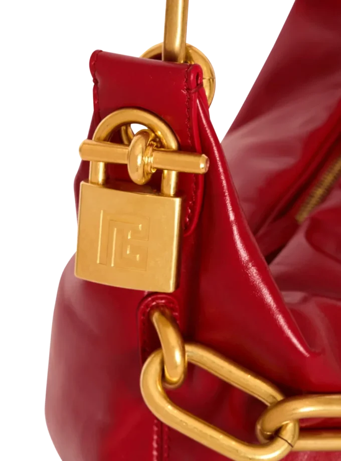 Sync Medium bag in calfskin leather