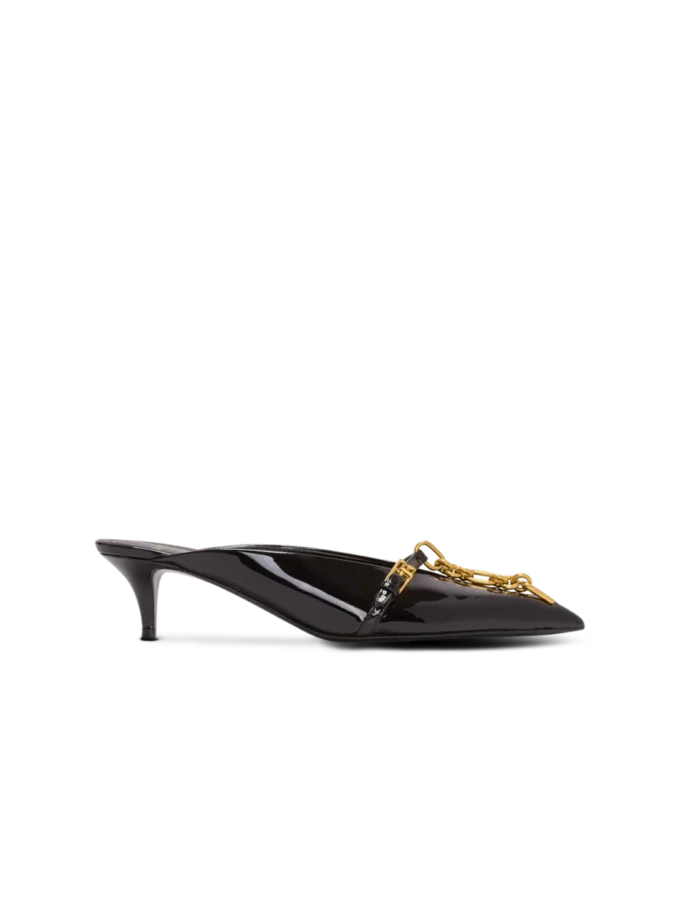 Sync patent leather mules with pointed toe Sync patent leather mules with pointed toe