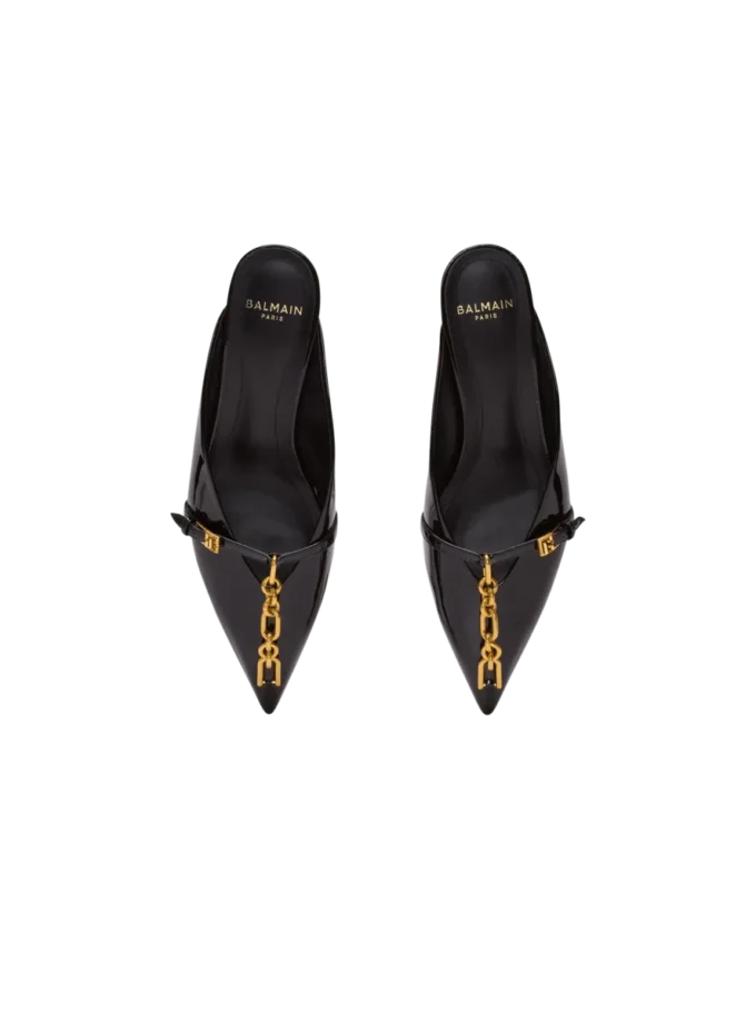 Sync patent leather mules with pointed toe Sync patent leather mules with pointed toe