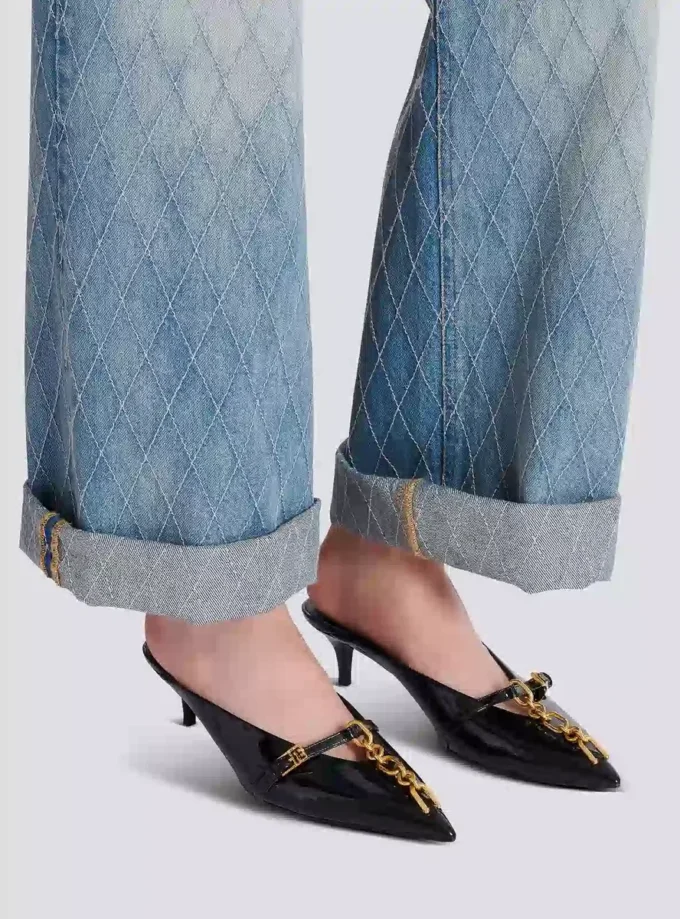 Sync patent leather mules with pointed toe Sync patent leather mules with pointed toe