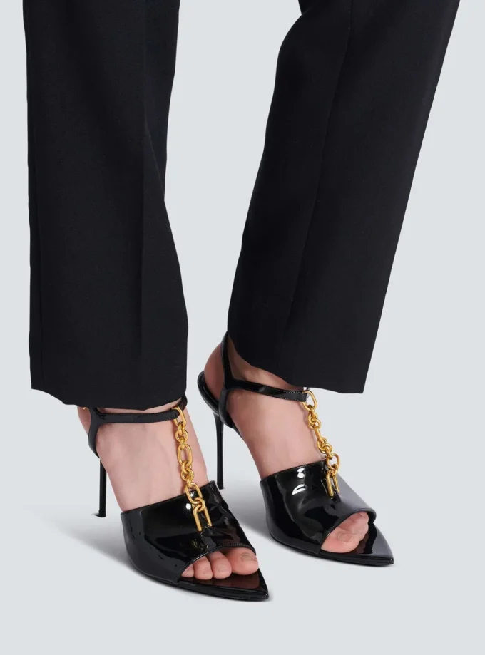 Sync sandals in patent calfskin