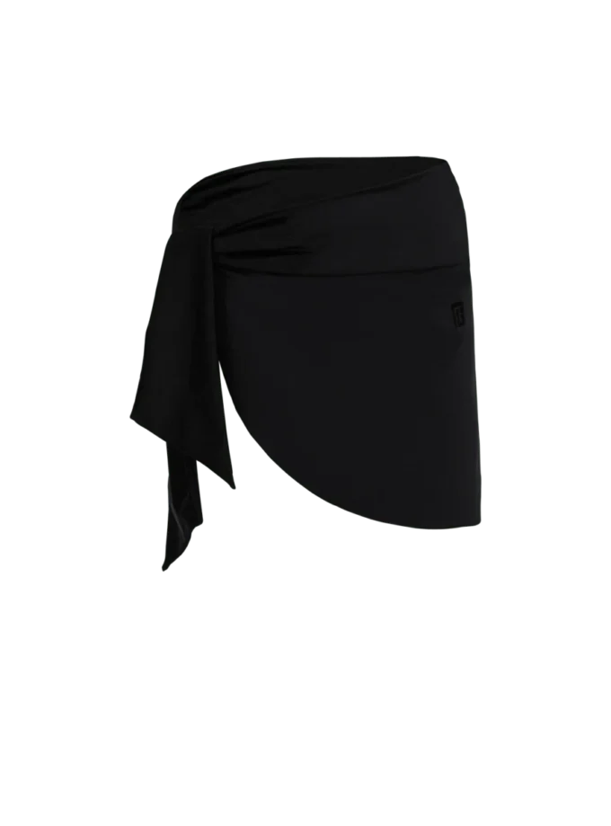 Tie sarong