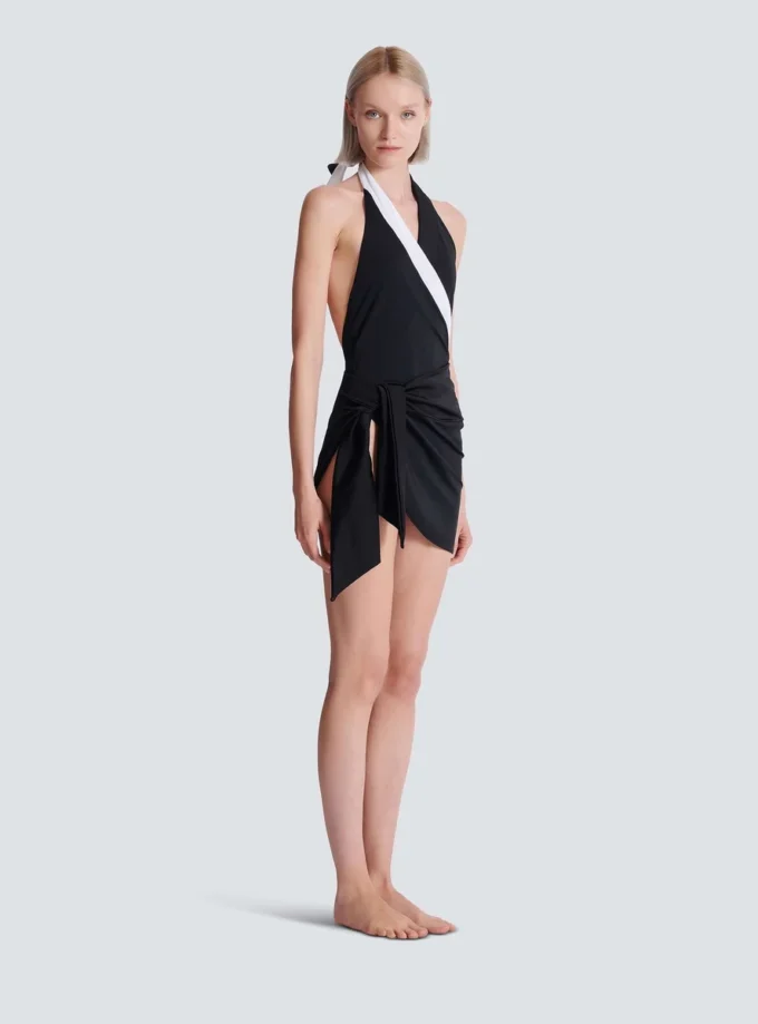 Tie sarong