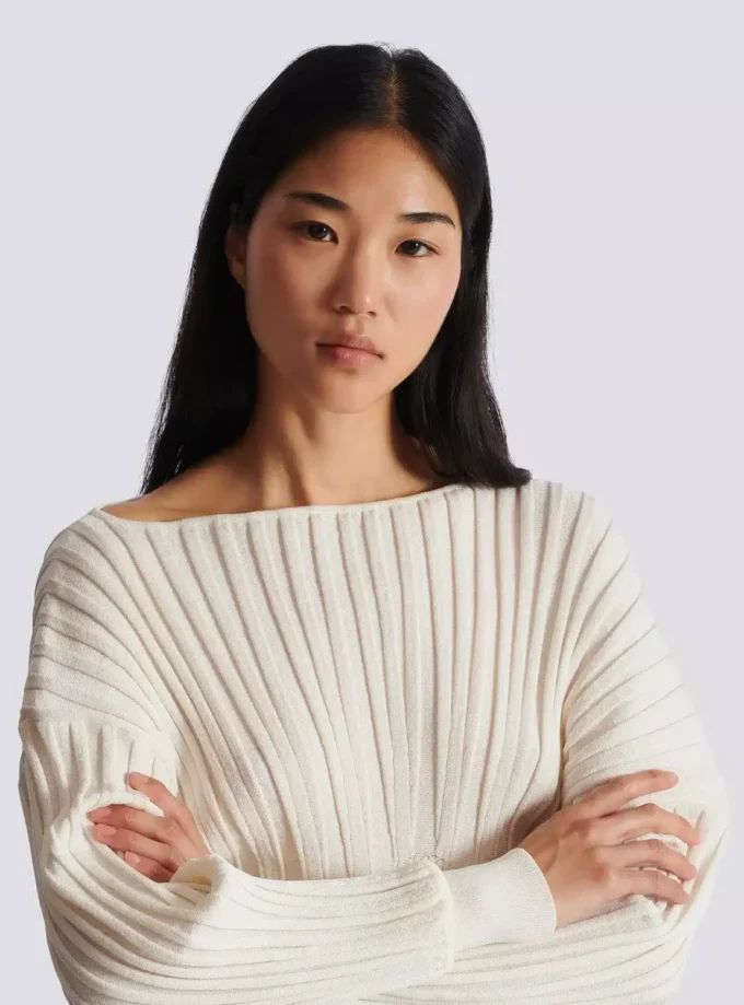 Tube-knit jumper Tube-knit jumper