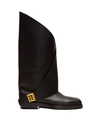 Twist flat leather boots