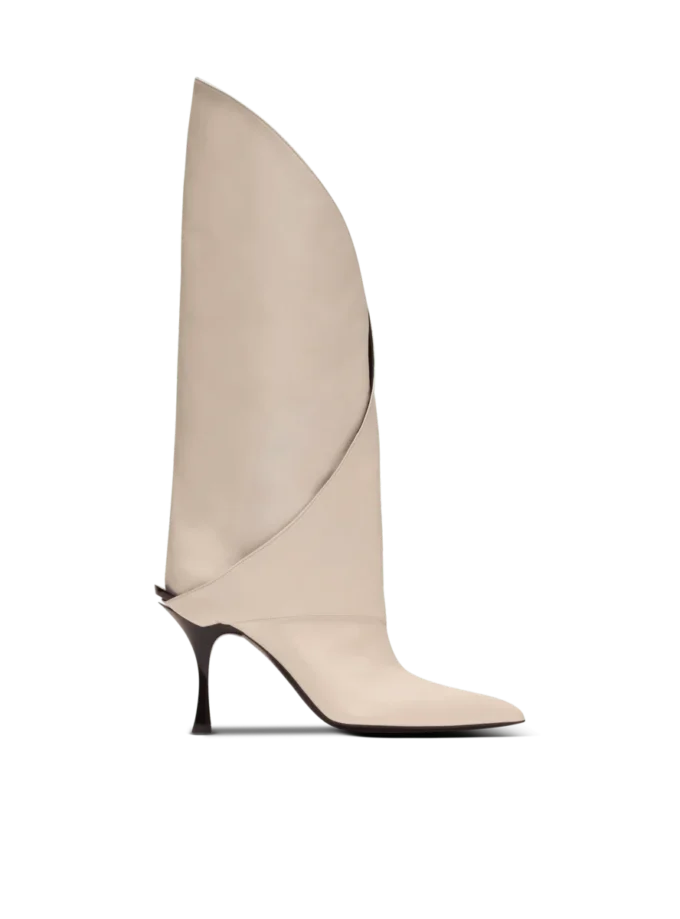 Twist heeled leather boots Twist heeled leather boots