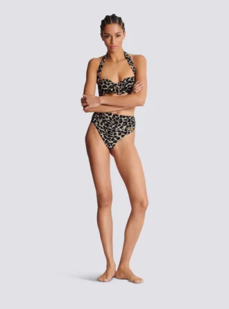 Two-piece leopard pattern swimsuit