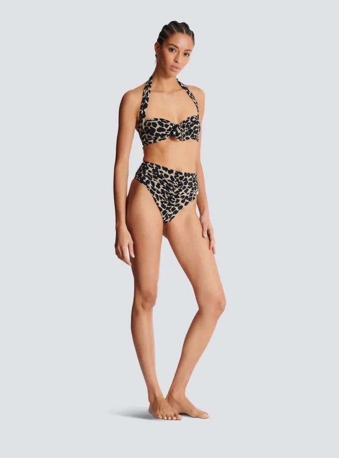 Two-piece leopard pattern swimsuit Two-piece leopard pattern swimsuit