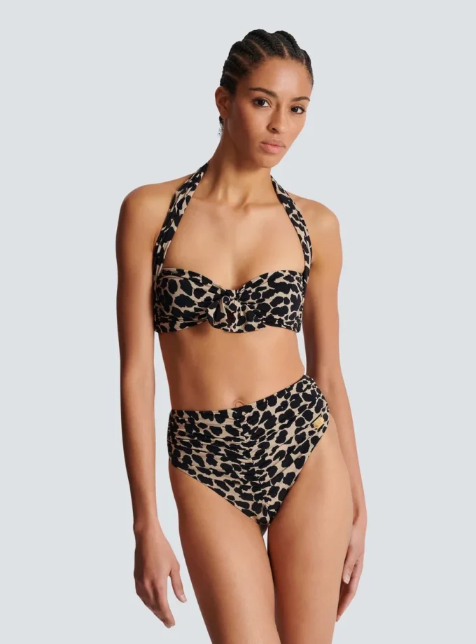 Two-piece leopard pattern swimsuit Two-piece leopard pattern swimsuit